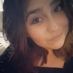 Meet your Posher, Daniella